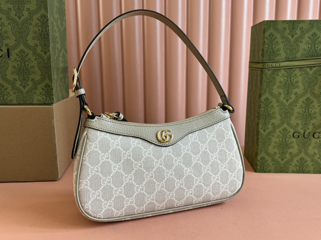 Gucci Hobo Bags